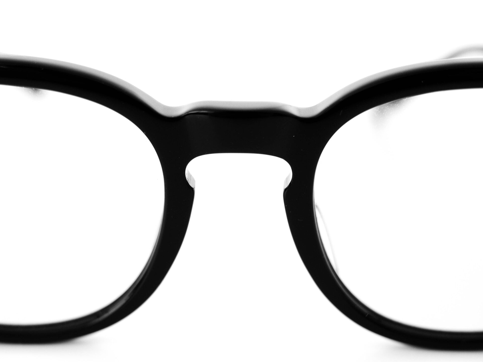 【EYEVAN】毎日身につけてる愛用メガネWebb｜買ってよかったものシリーズ2022年8月 | MLR