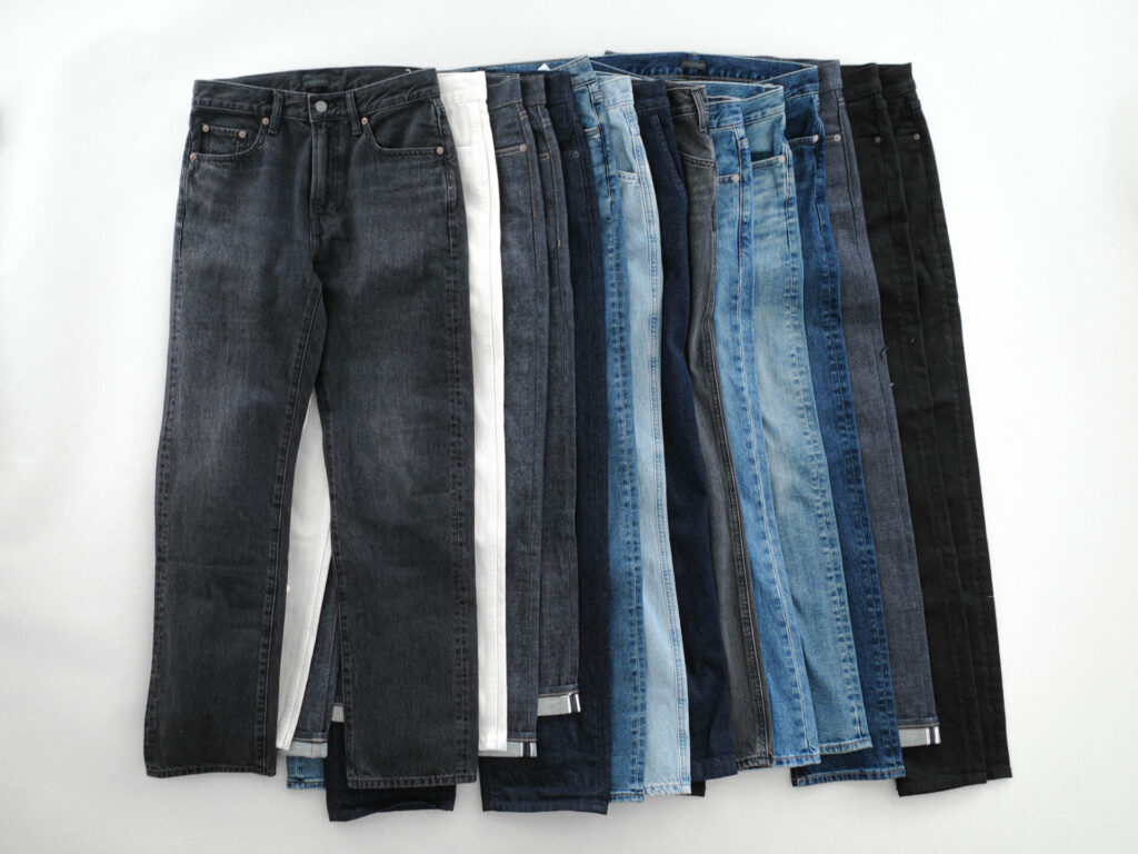 全15モデル購入】ユニクロのデニムパンツを徹底比較！メンズおすすめのジーンズはこれだ！サイズ感、コーデ、着心地などの違いをレビュー MLR